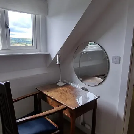 'seafield View' Coastal Views, Parking, Garden * Robin Hood's Bay